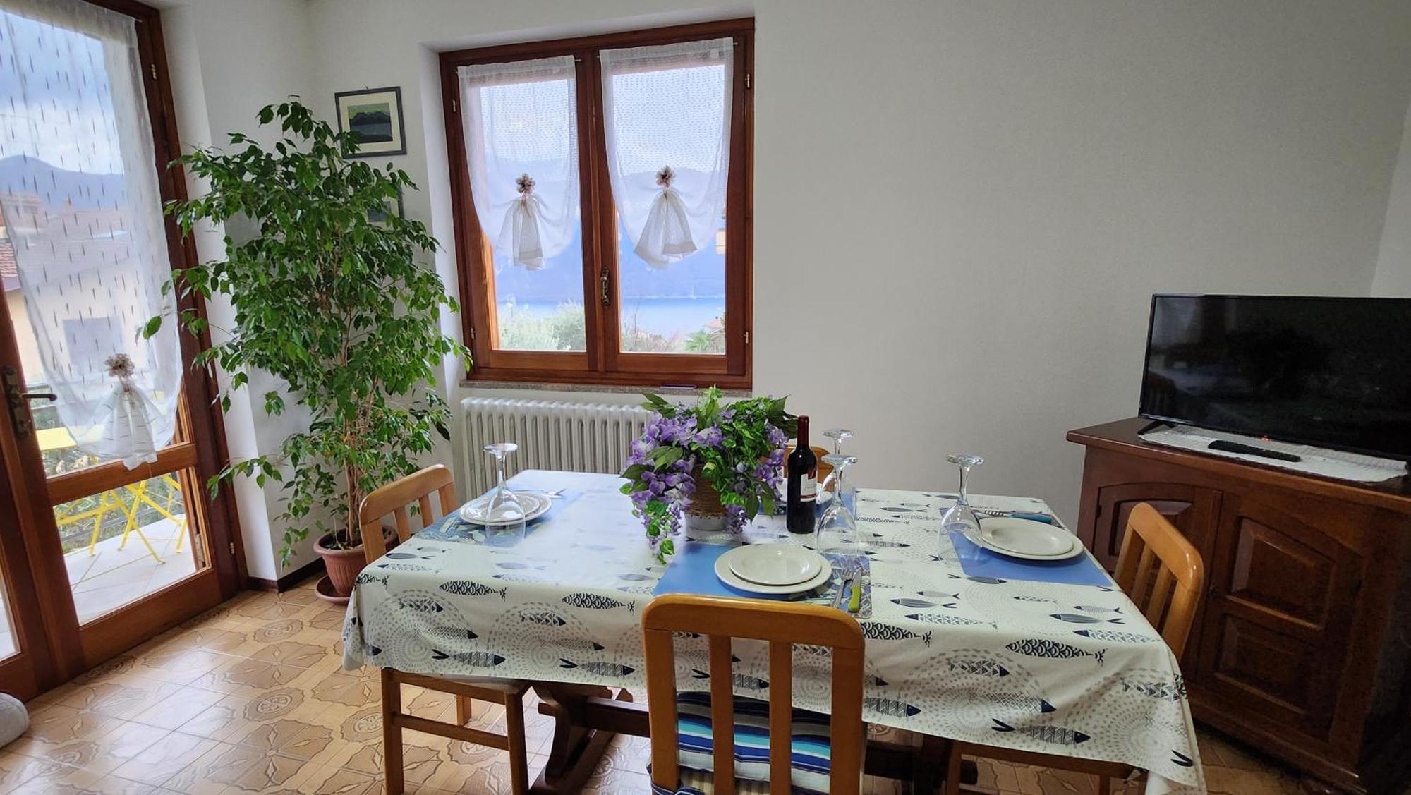 Apartment L'Ulivo Lake View In Private Street Lierna Exterior foto